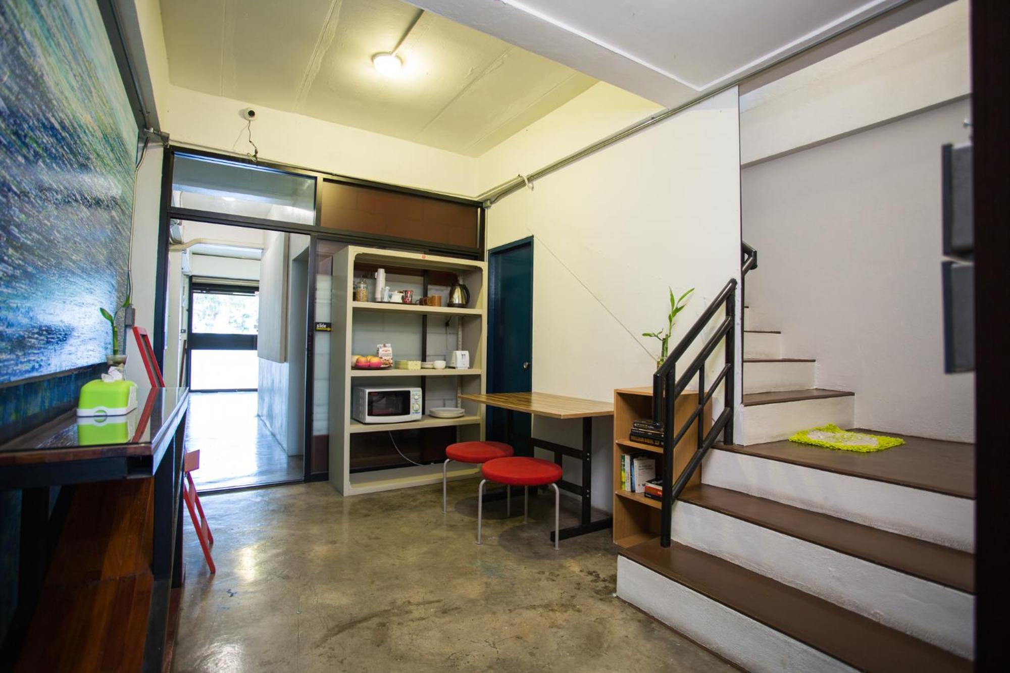 Zz Hostel Чиангмай Экстерьер фото