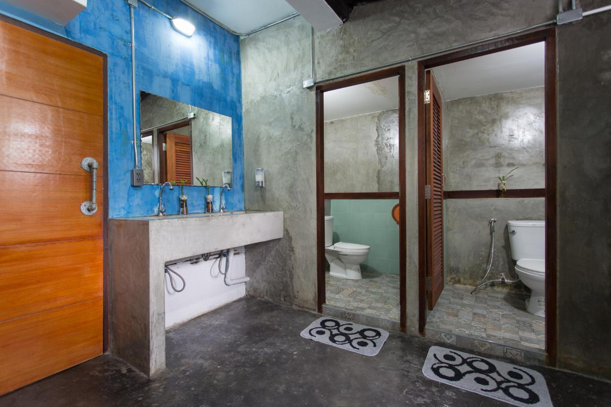 Zz Hostel Чиангмай Экстерьер фото