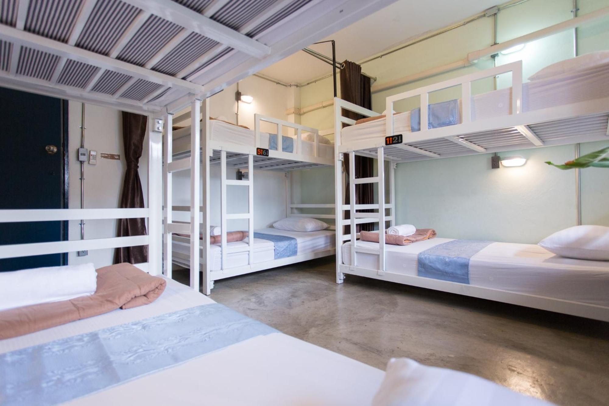 Zz Hostel Чиангмай Экстерьер фото