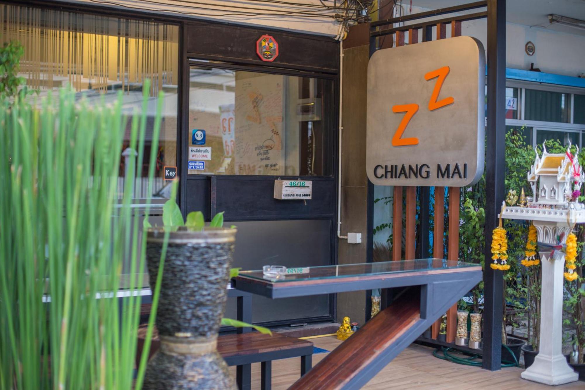 Zz Hostel Чиангмай Экстерьер фото